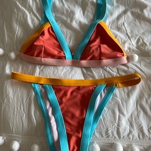 BRAND NEW multicolour bikini